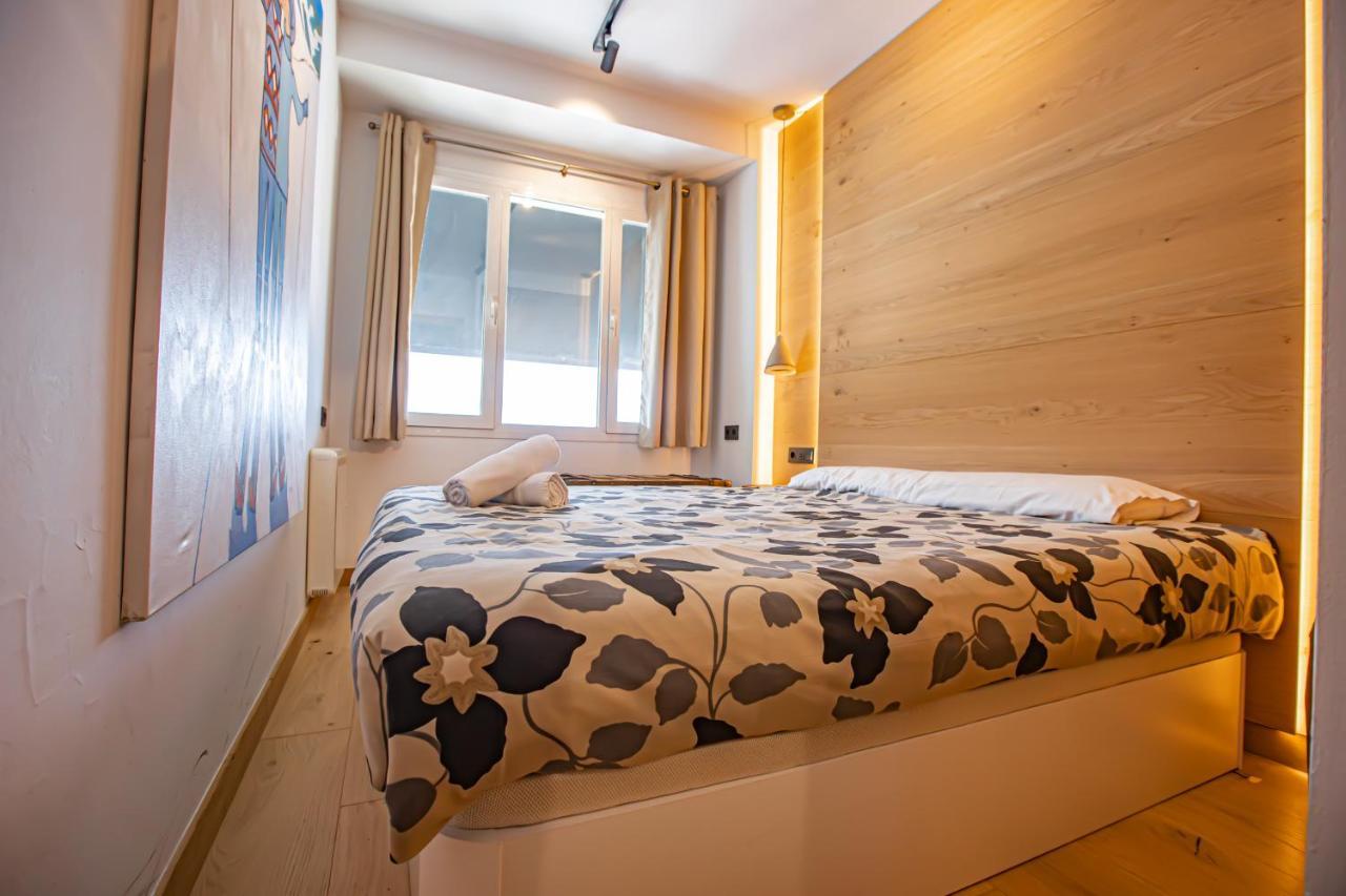 Holidays, Edificio Serraneu, Sierra Nevada 4 Personas Y Parking Ngoại thất bức ảnh