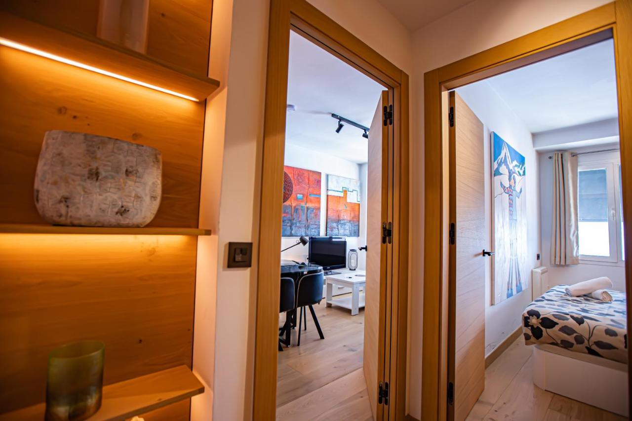 Holidays, Edificio Serraneu, Sierra Nevada 4 Personas Y Parking Ngoại thất bức ảnh
